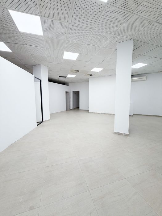 DE ÎNCHIRIAT – Spațiu Comercial / Birouri Voluntari – 150 MP