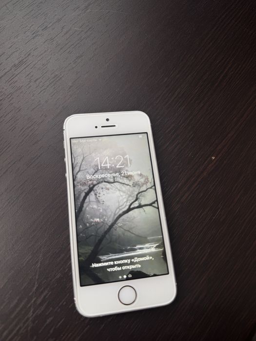 Iphone 5s, в отличном состоянии