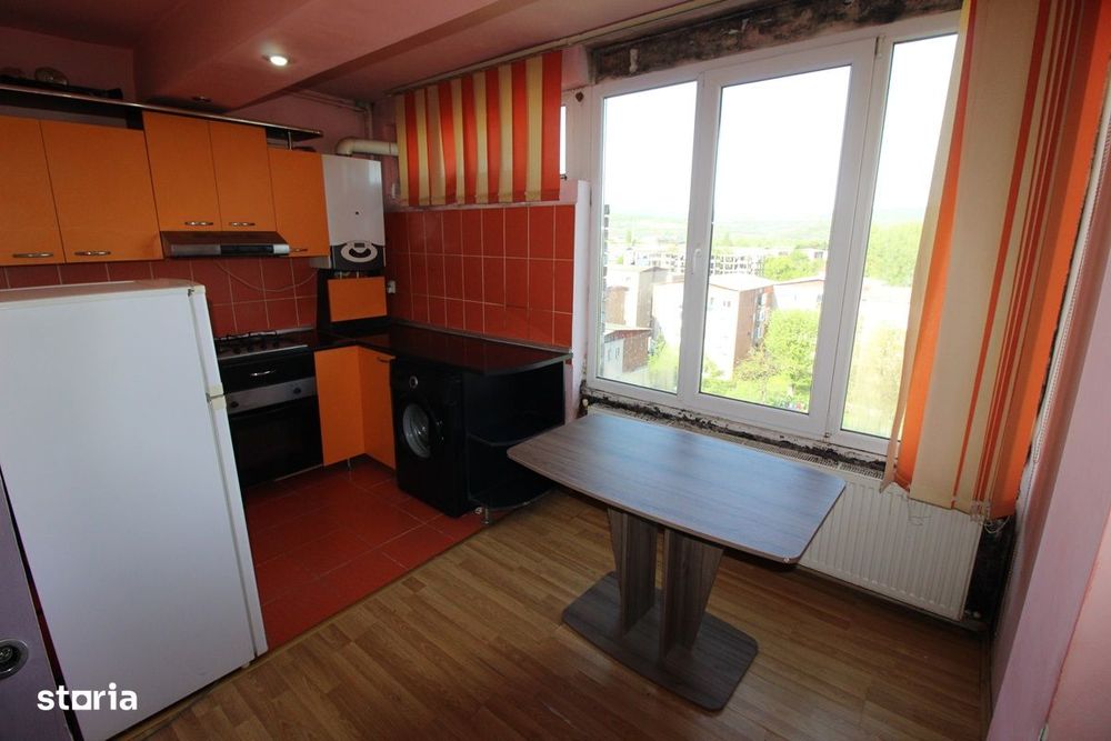 Vând garsonieră în Hunedoara, zona Micro2-Bd Dacia/Supeco, 29mp...