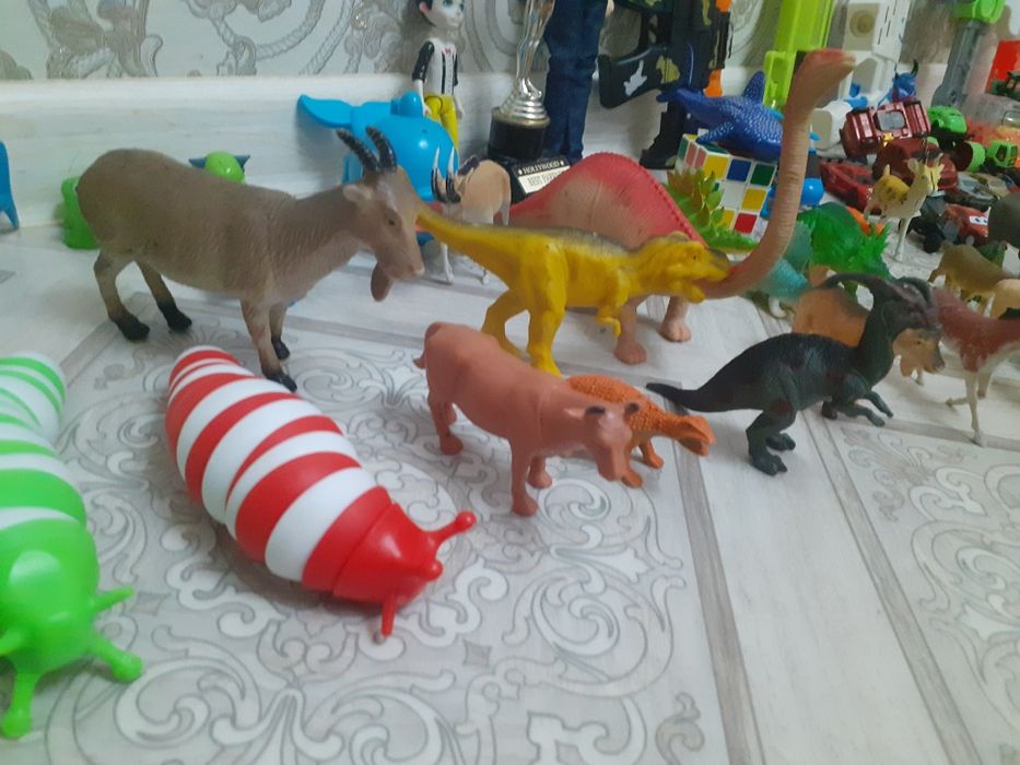 Продам игрушки за все 5000тг окончательно