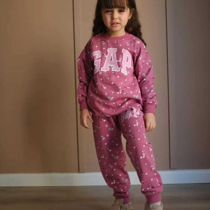 Детски блузи и комплекти Турция