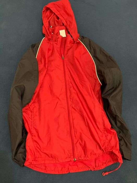 Geaca subtire, de primavara Nike, Marimea M