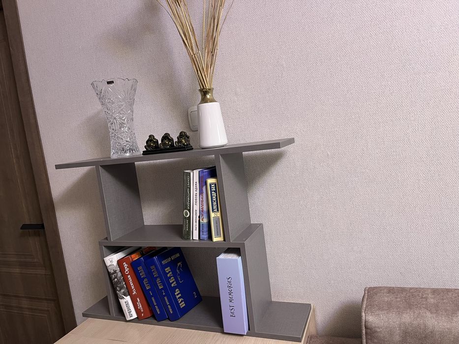 Настенная полка