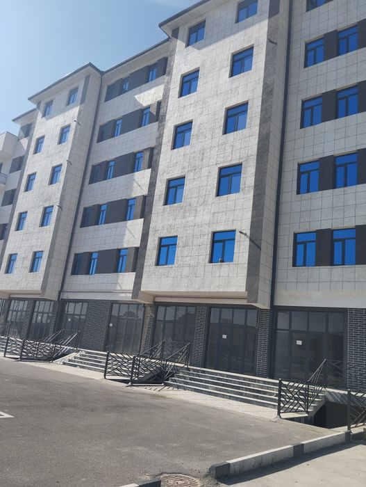 Имтиёзли кредитли уй сотилади ярим ремонт килинган