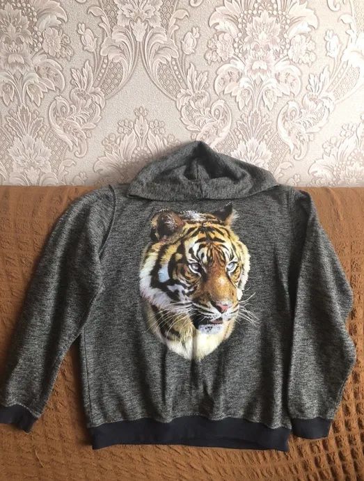 Кофты и толстовки для мальчиков.