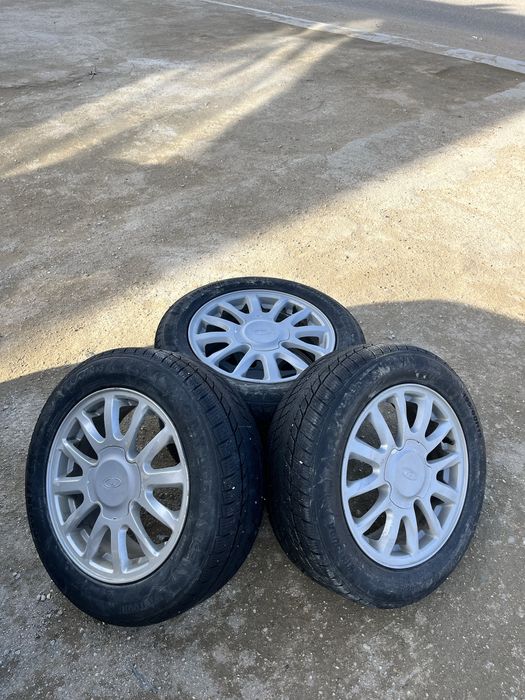 Титанка покрышкасымен