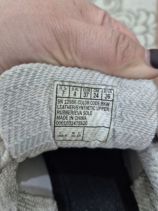 Кроссовки skechers