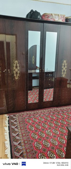 Ижарага 3 хонали квартира берилади