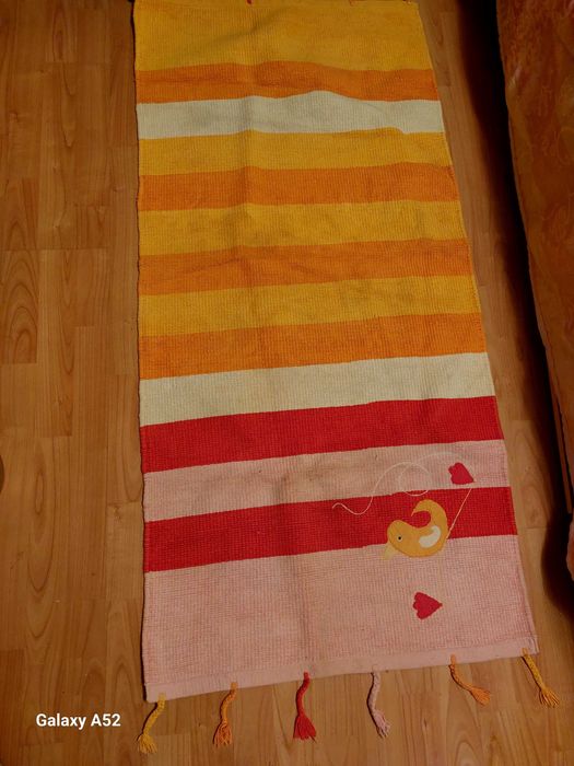 Продавам   пътеки