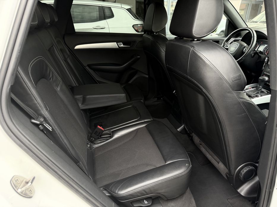 Audi Q5 2.0TDI Quattro S-line Facelift