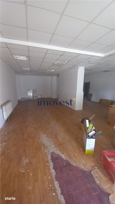 De inchiriat spatiu comercial
