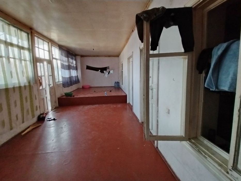 Yangiyo‘lda 4.8 sotixli uy sotiladi