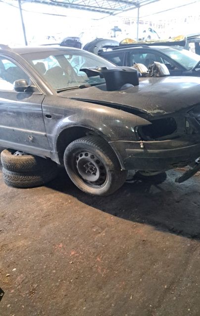 Vas lichid frana Volkswagen VW Passat B5
