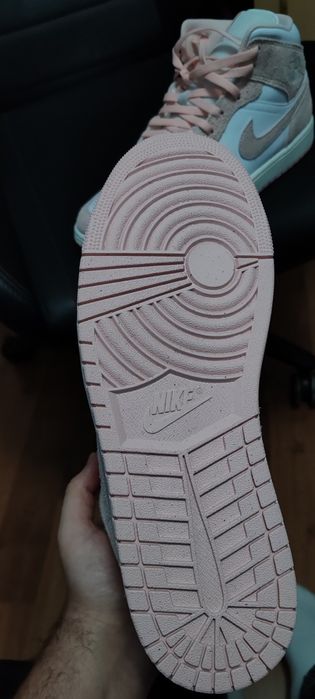 Adidași air Jordan noi