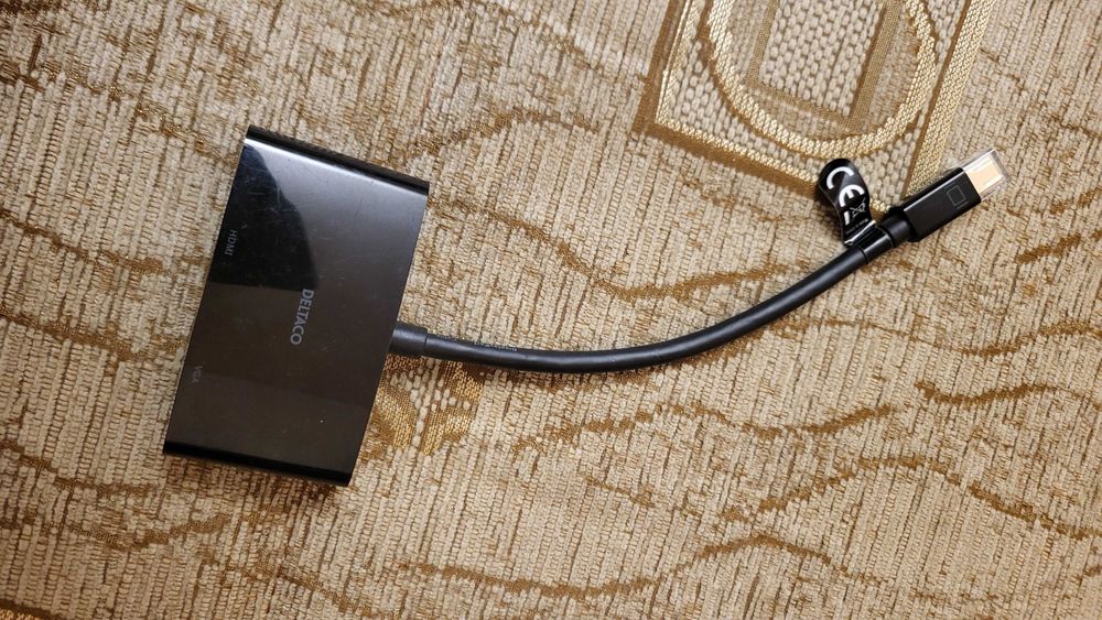 Deltaco Adaptor Mini DP la Hdmi-Vga  Nou
