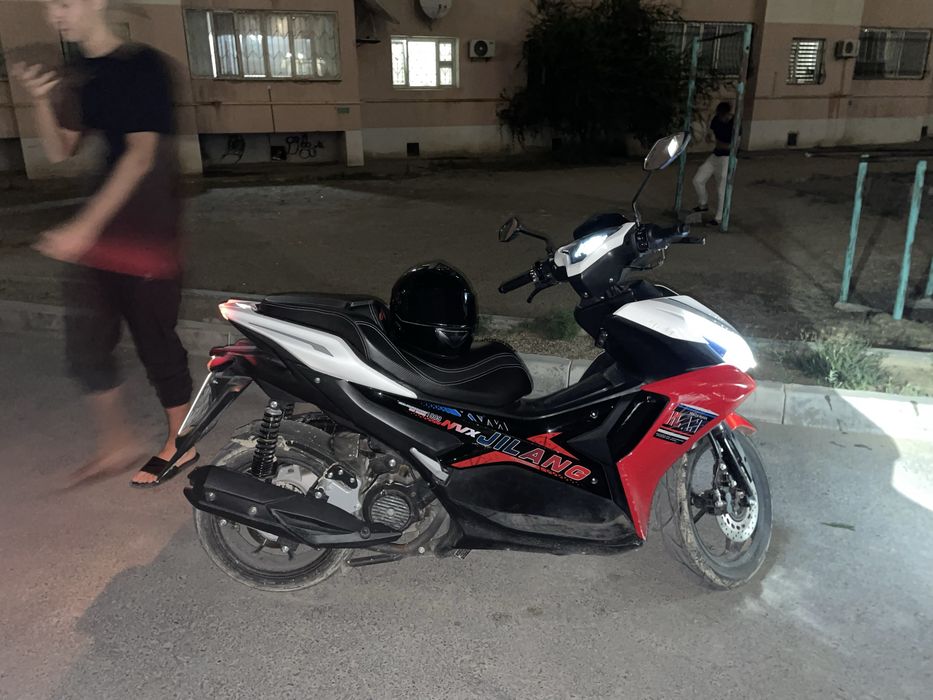 Z-MAX мопед + айфон 12