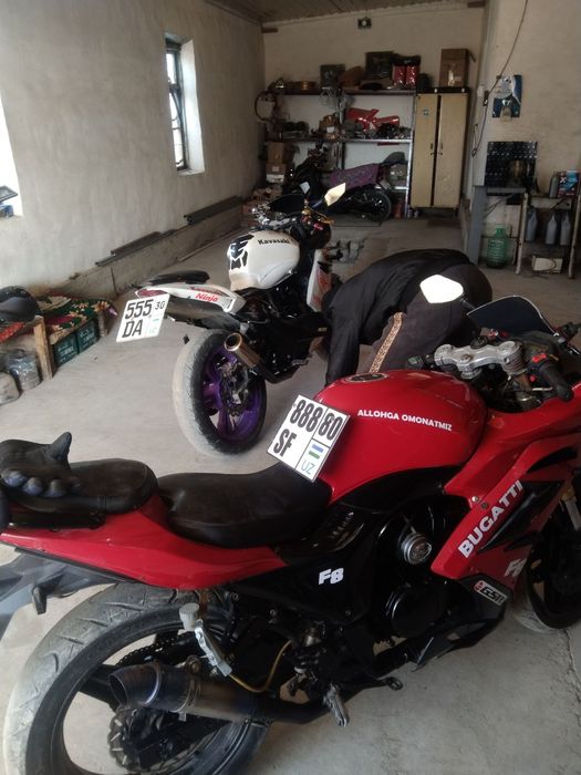 Kavasaki Bugati 250+cuba srochniy sotiladi na xadu