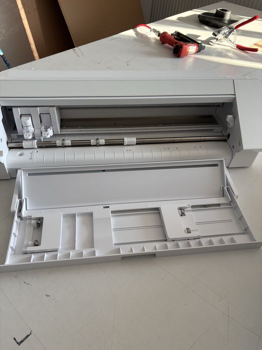 Silhouette cameo 4 Plus si alimentator automat A4/A3