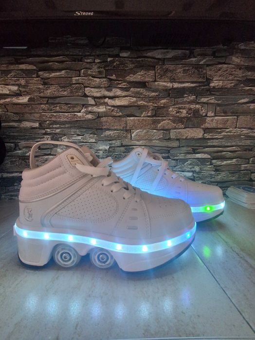 Унисекс ролкови кънки с LED светлини, 11-LED, бели, размер 36/ 37, многофункционален комплект