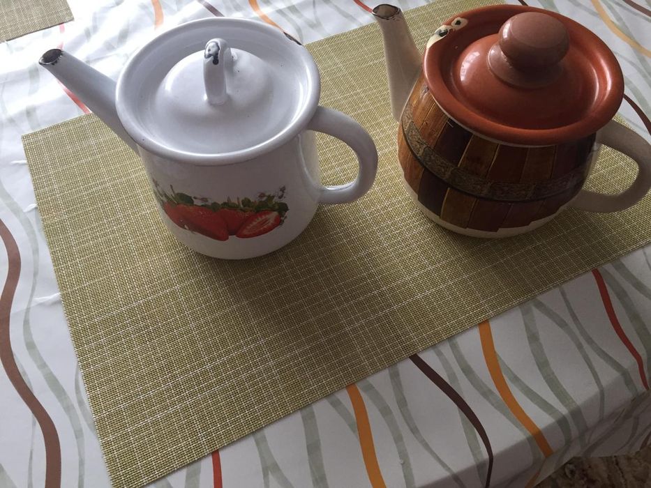 Продам чайники разные