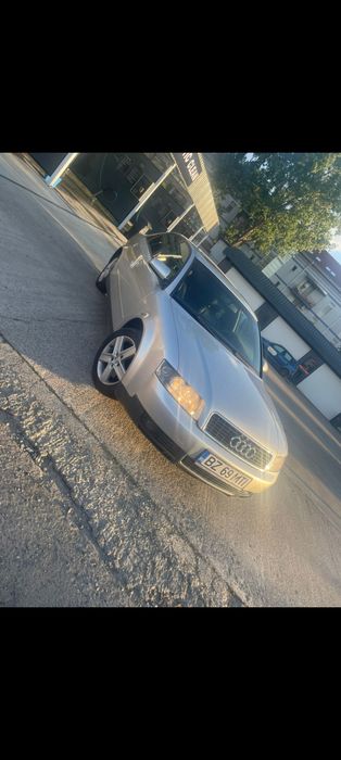 Schimb audi A 4 B6 1.9 131  AWX. TOt cu un audi la fel dar brek