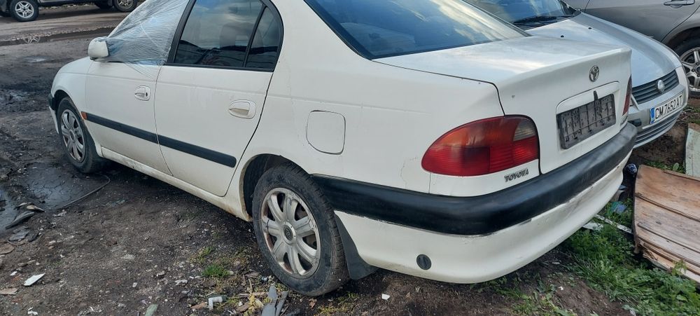 Toyota avensis 1998 1.6i 110hp 4A-FE