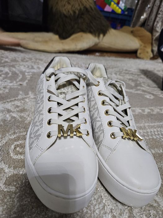 Кроссовки оригинал МК