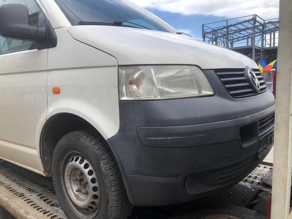 Dezmembram Volkswagen T5 1.9 AXB