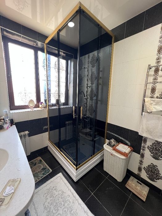 Душевые кабины на заказ