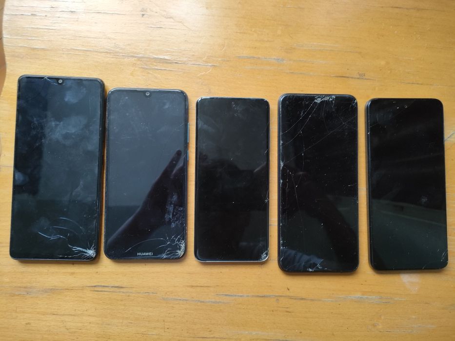 Lot Telefoane Pentru Piese