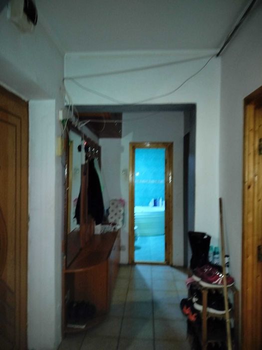 Apartament 3 camere, zona Rond Vechi Iasi • OLX.ro