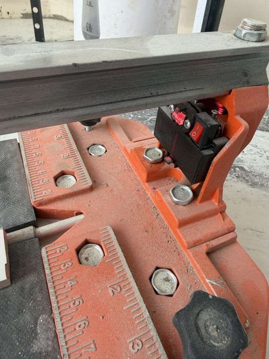 Резачка за плочки