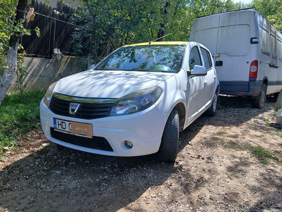 VAND Dacia Sandero 1,2 black line