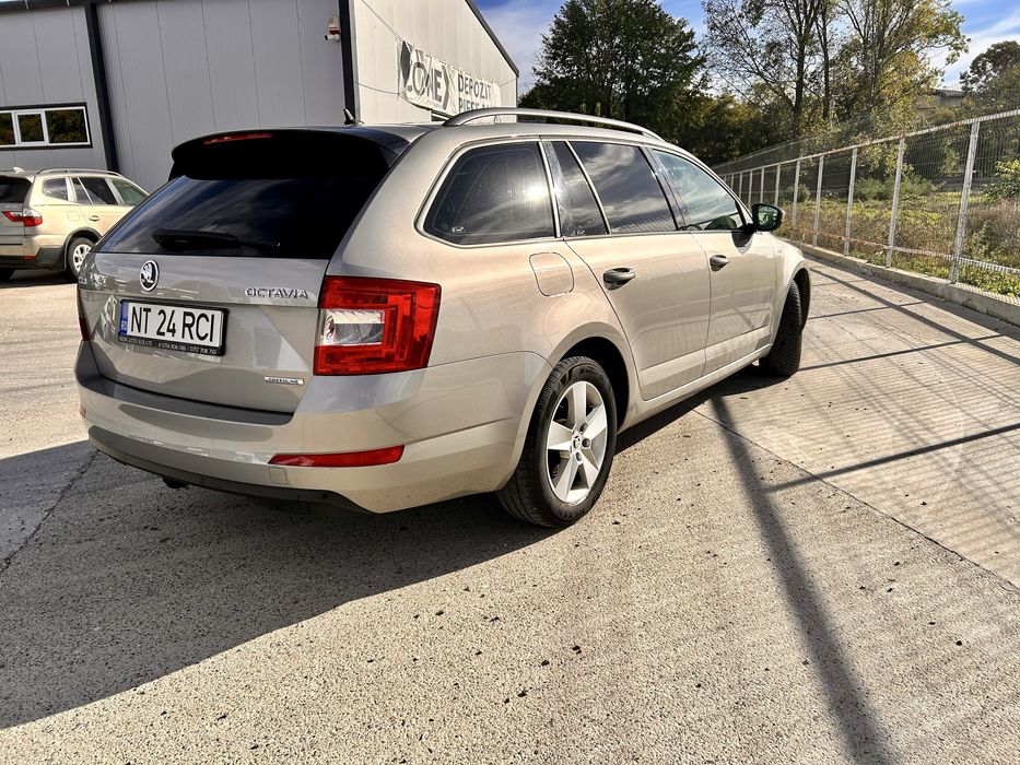 SKODA Octavia 2014 — imagine 4