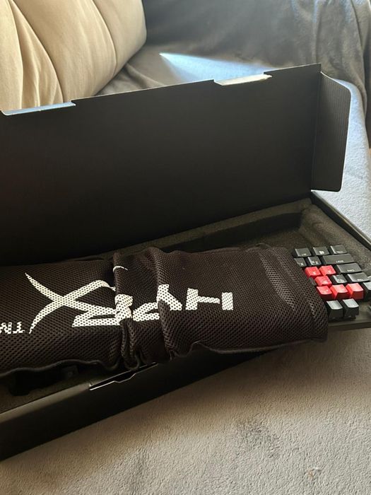 Продам HyperX Alloy FPS (б/у)