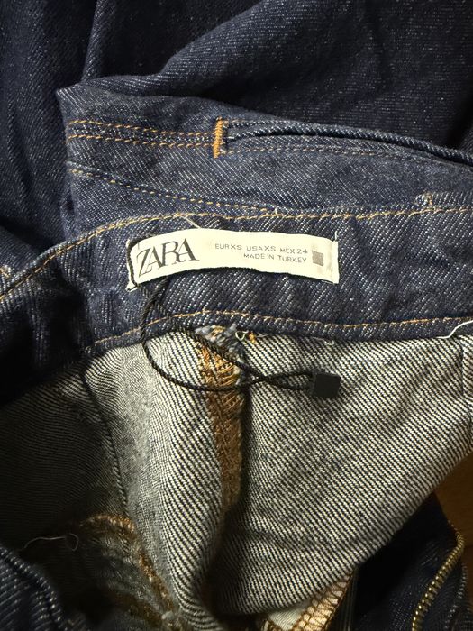 Тъмносини дънки Zara