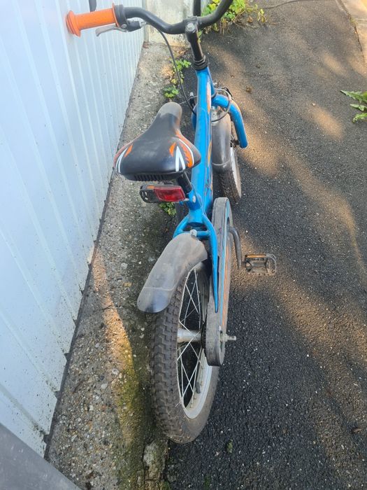Vand bicicleta pt copii, folosita doar 1 vara