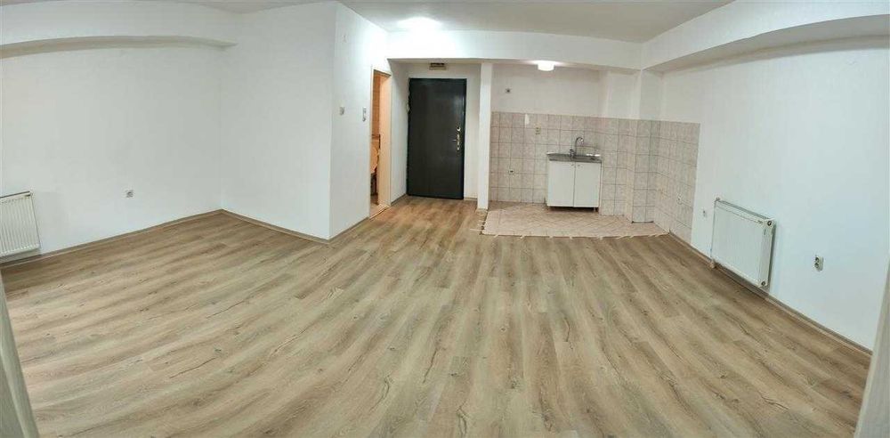 Дава се под наем Двустаен апартамент в Пловдив, Остромила - 61 кв.м за 198.9 € - Снимка #1