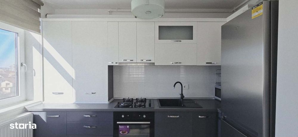 Apartament 3 camere de vânzare, cart. Prima Sova