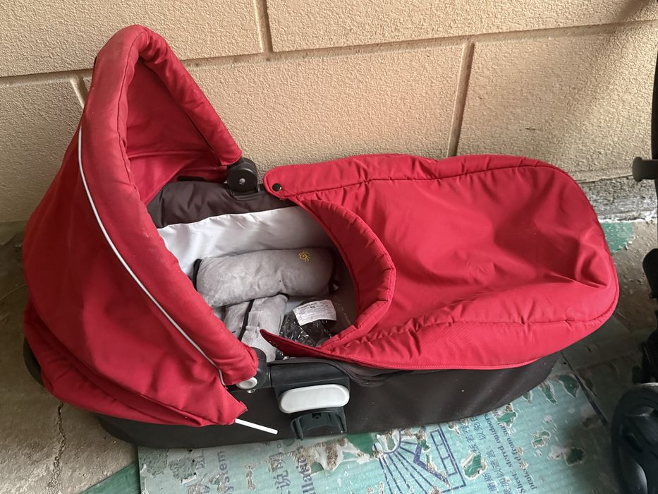 Коляска graco evo красная