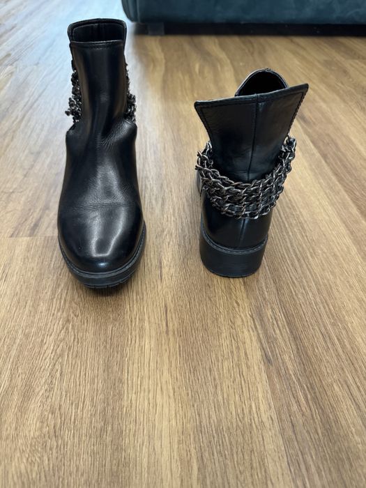 Ghete zara, marimea 40,piele