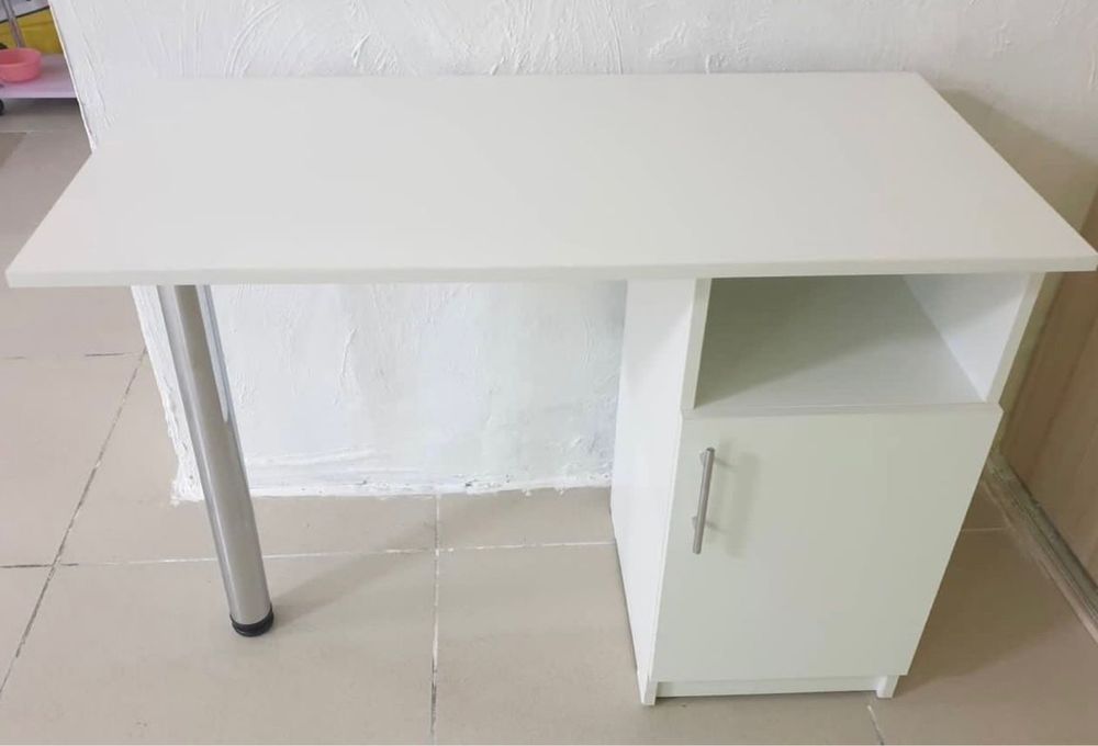 Маникюрный набор продается