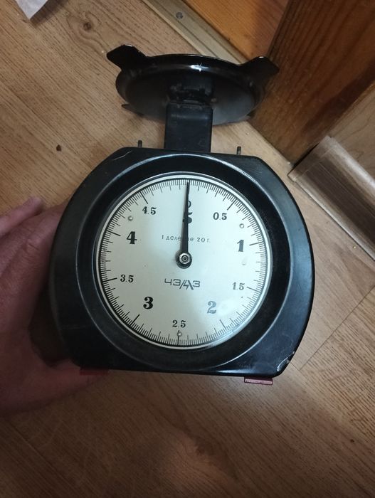 Продам весы напольные