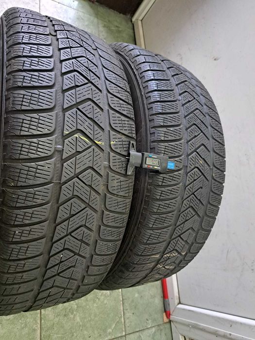 4 anvelope 235/60 R17 Pirelli