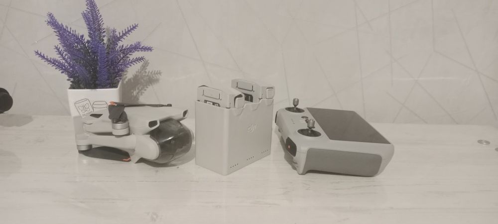Дрон DJI mini 3 в отличном состоянии