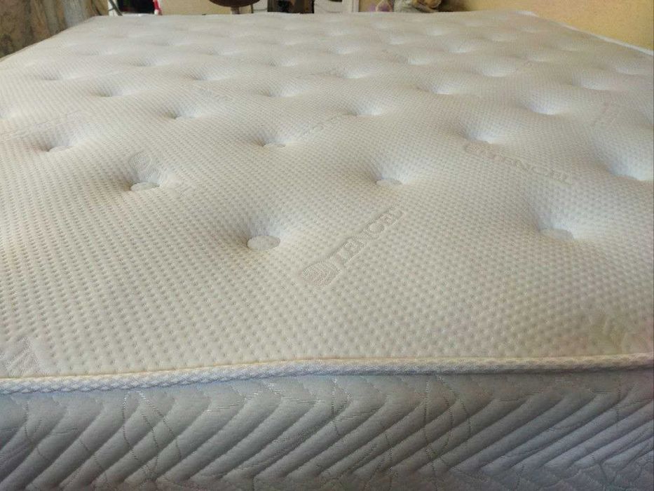 Беспружинные матрасы анатамические и ортопедические матрасы