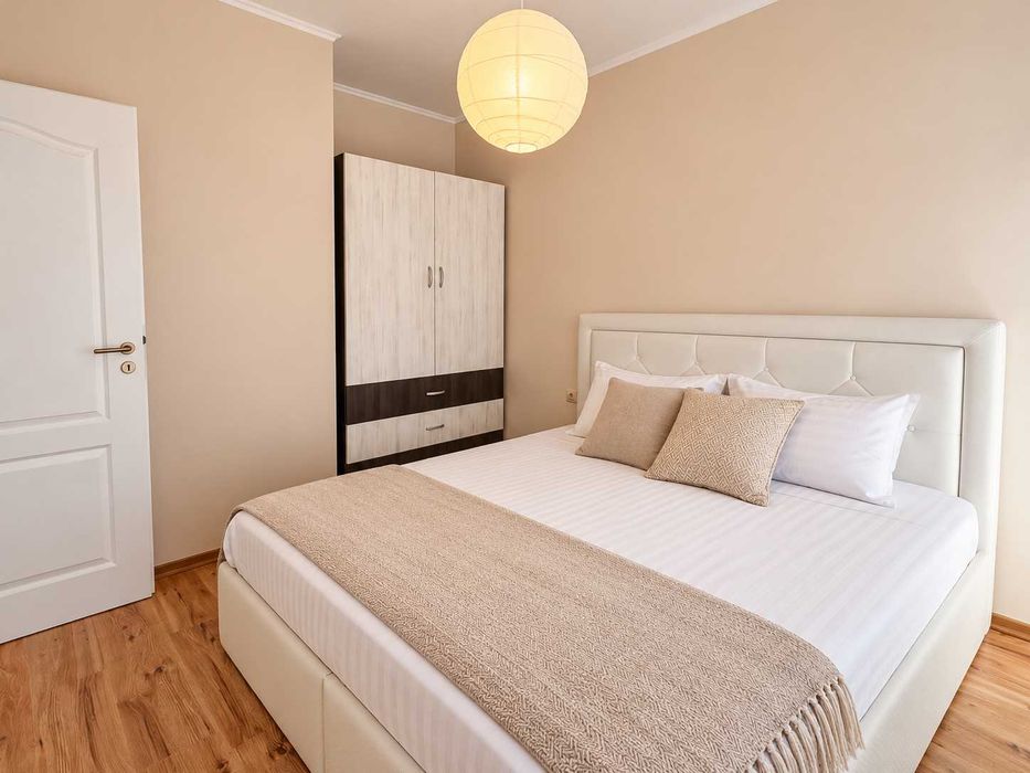 Продава се Тристаен апартамент в к.к. Слънчев бряг - 70 кв.м за 1686 €/кв.м - Снимка #3