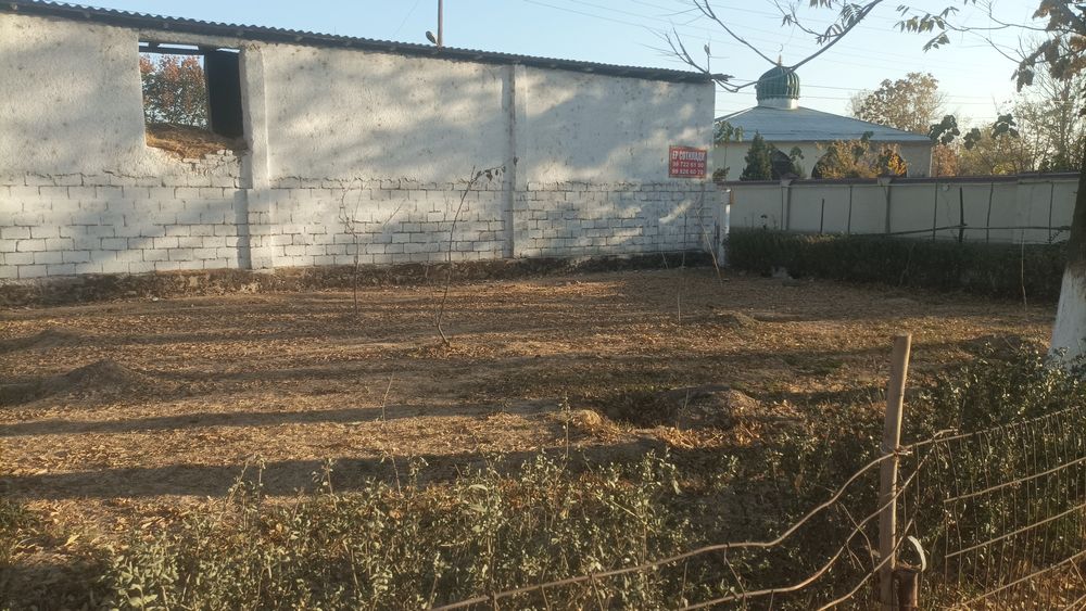 Uy yer Hovli Koʻchmas Mulk