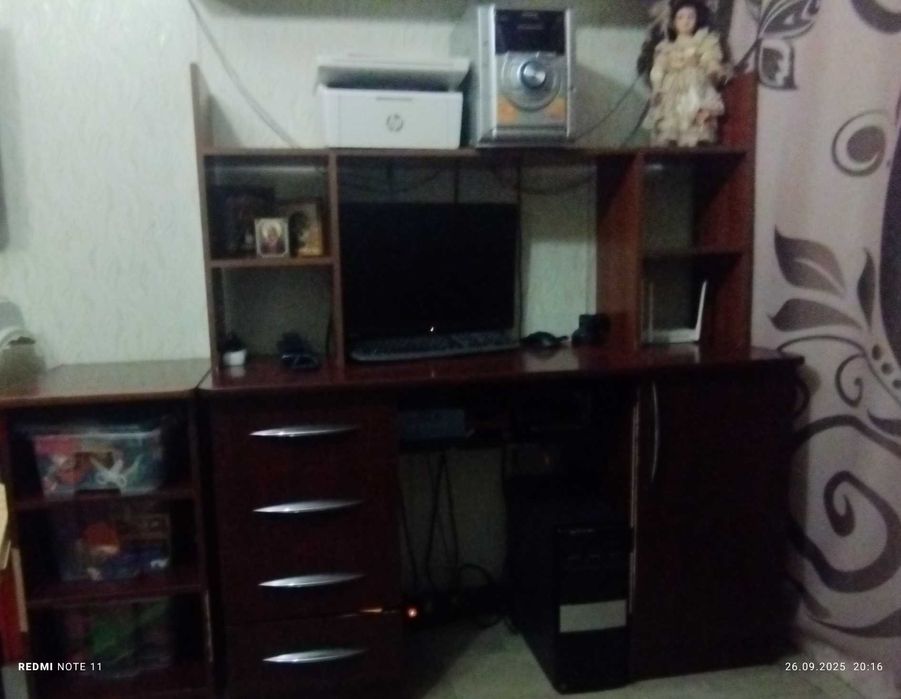 Компьютерный стол