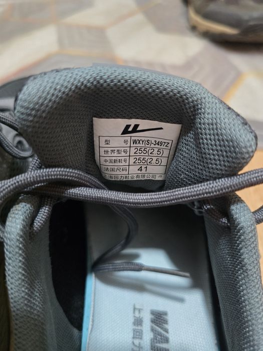 Продам кросовки спортивные для бега warrior